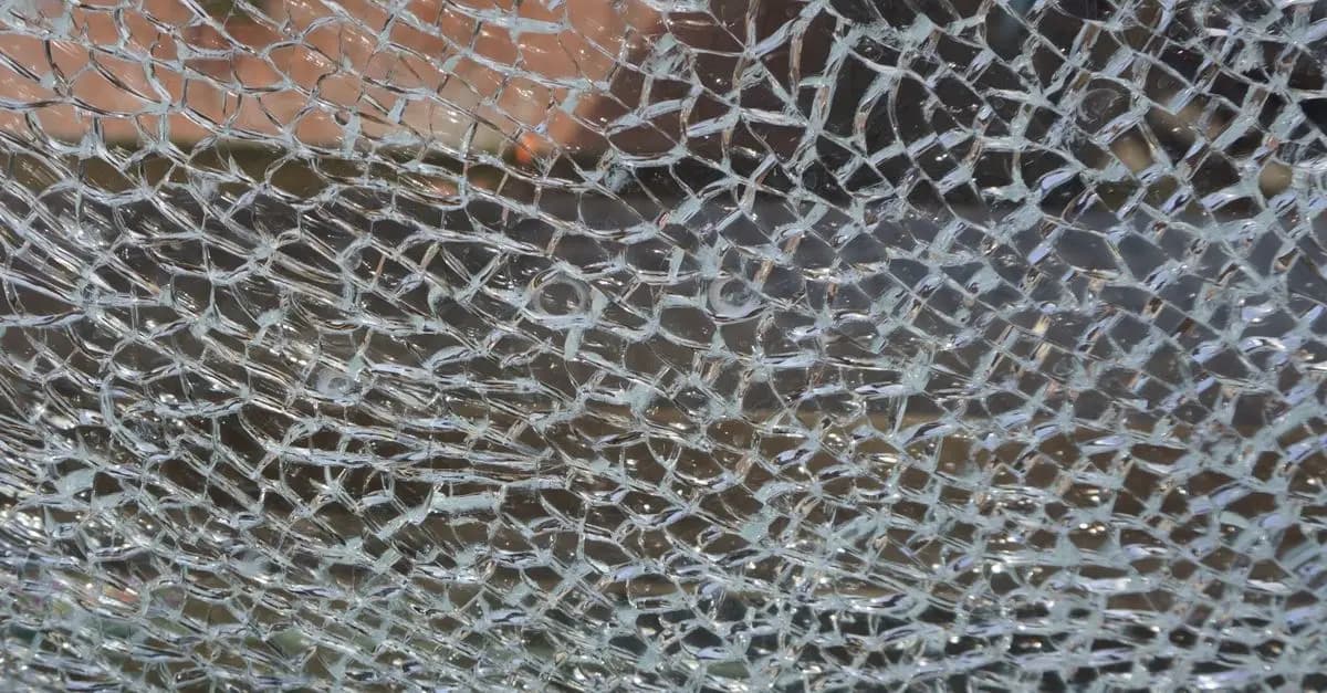 Différencier le verre trempé du verre feuilleté